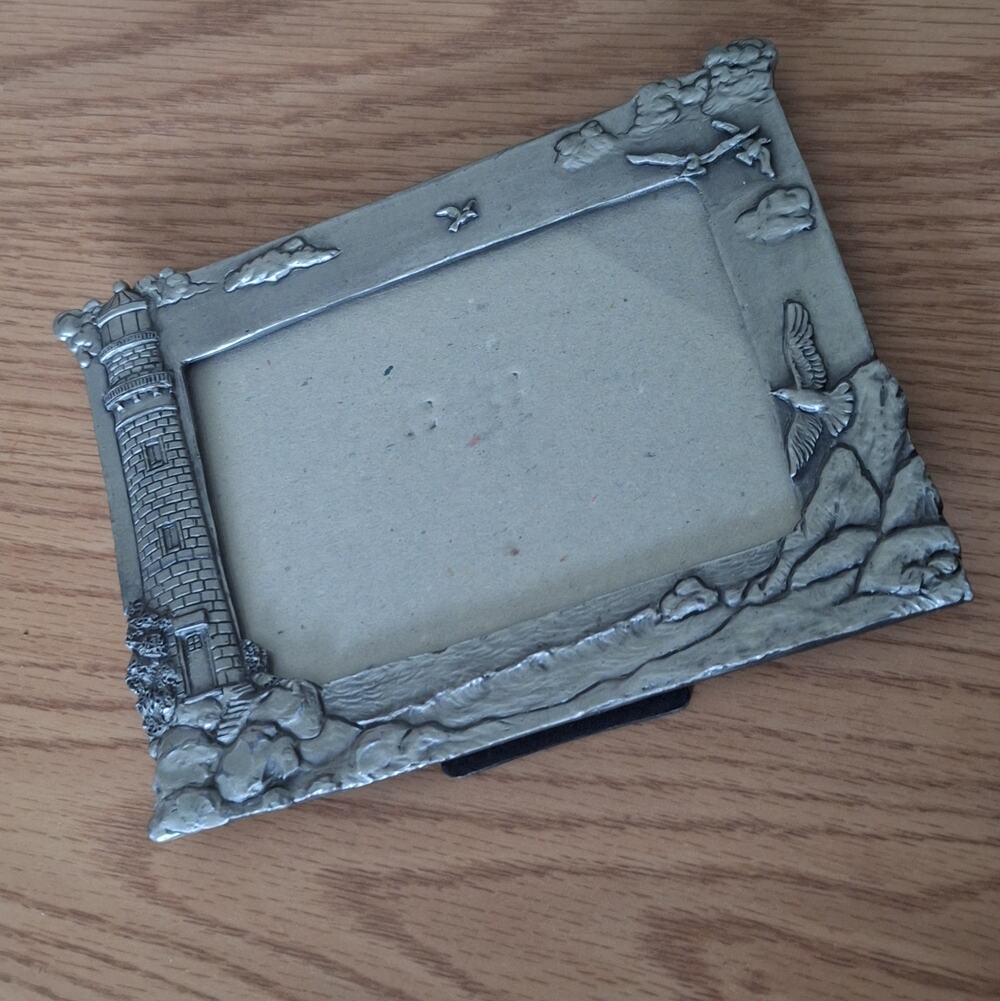 Vtg Pewter Metal Lighthouse Picture Frame Coastal Nautical Seagull Ocean 3.5"x5"